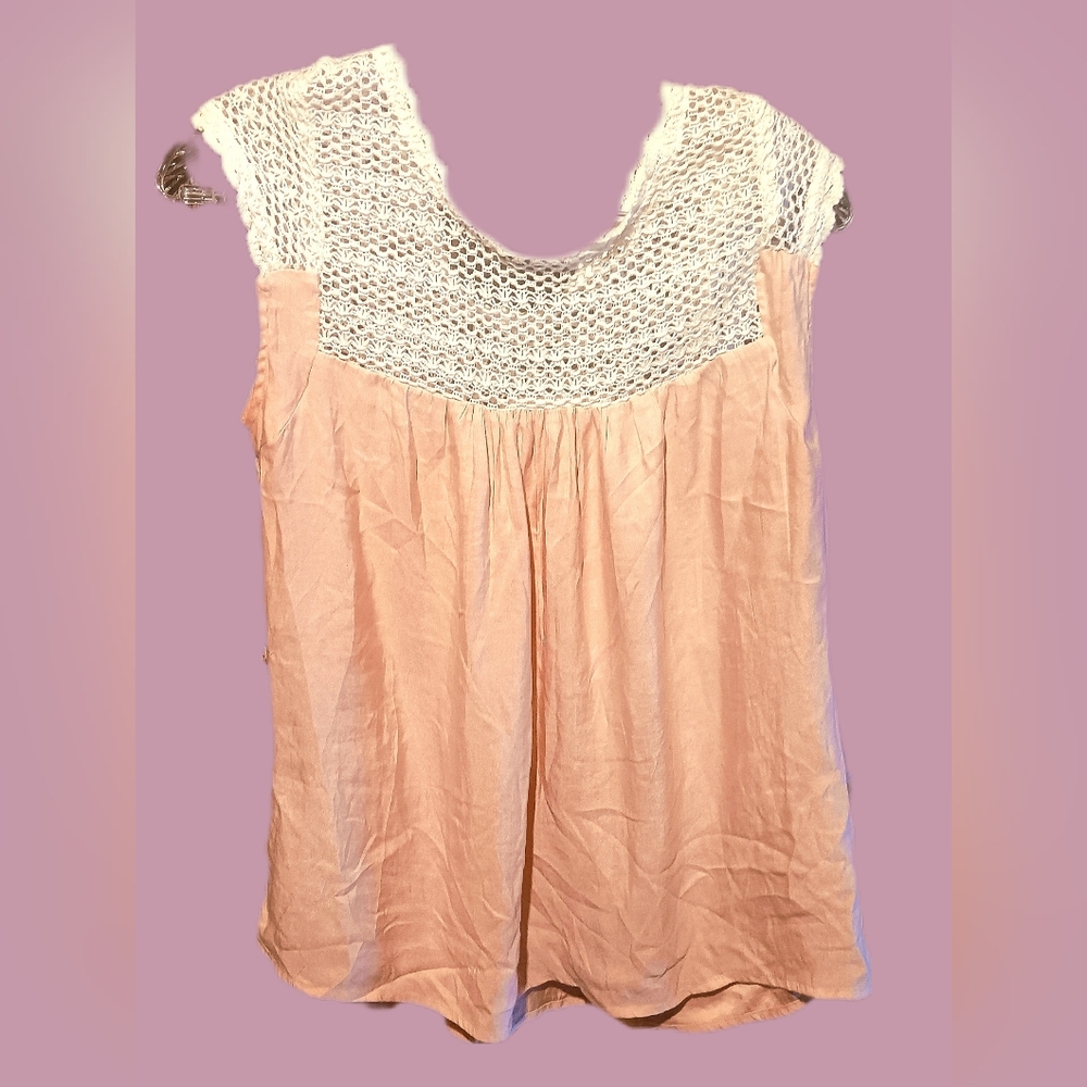 Chic Crochet Peach and White Women's Blouse